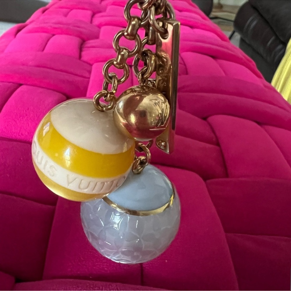 Louis Vuitton Bijoux Sac Mini Lin Croisette
Keyring/Bag Charm-EUC - Picture 12 of 12